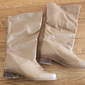 Chic Tan Leather Heeled Boots for Women